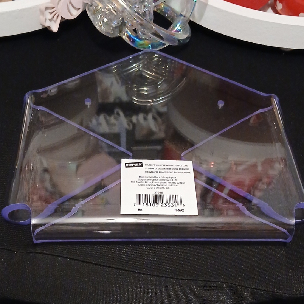 4 For $15 Wall File Organizers-Clear Acrylic - Picture 3 of 7